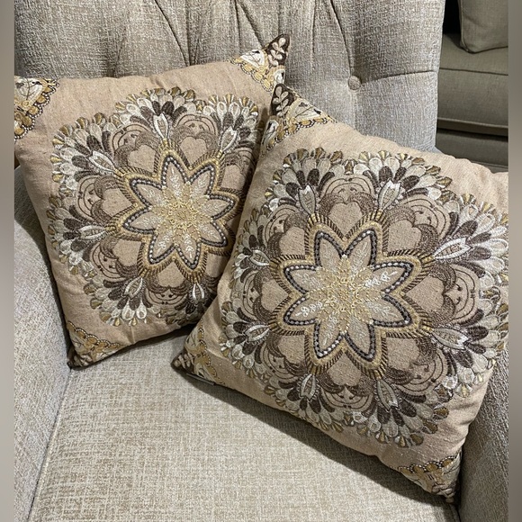 Pair Nina Campbell Nina Home Embroidered Pillows Medallion